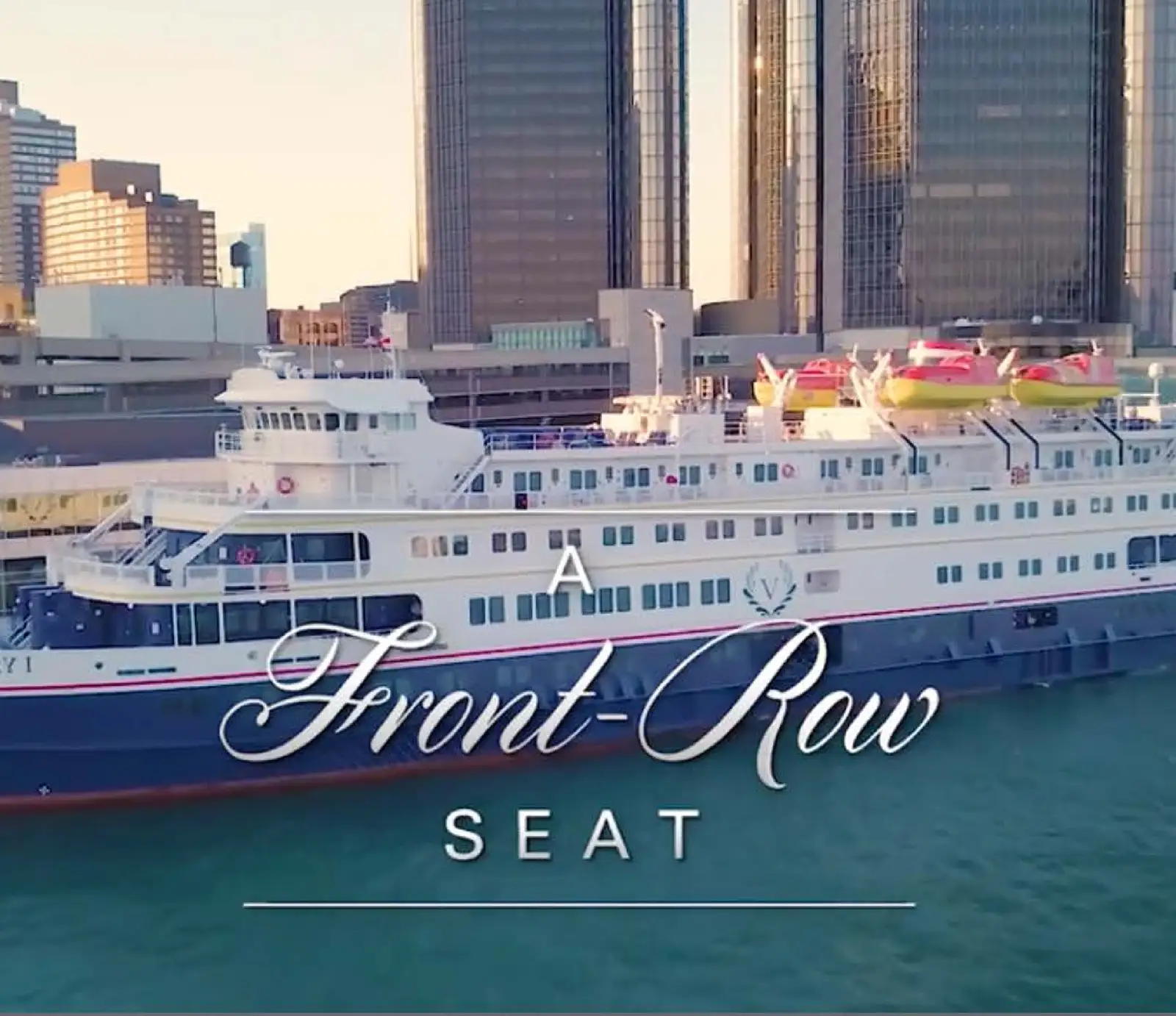 Great Lakes Cruise Company website hero banner